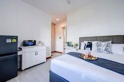 Simsville (D14), Condominium #583549821